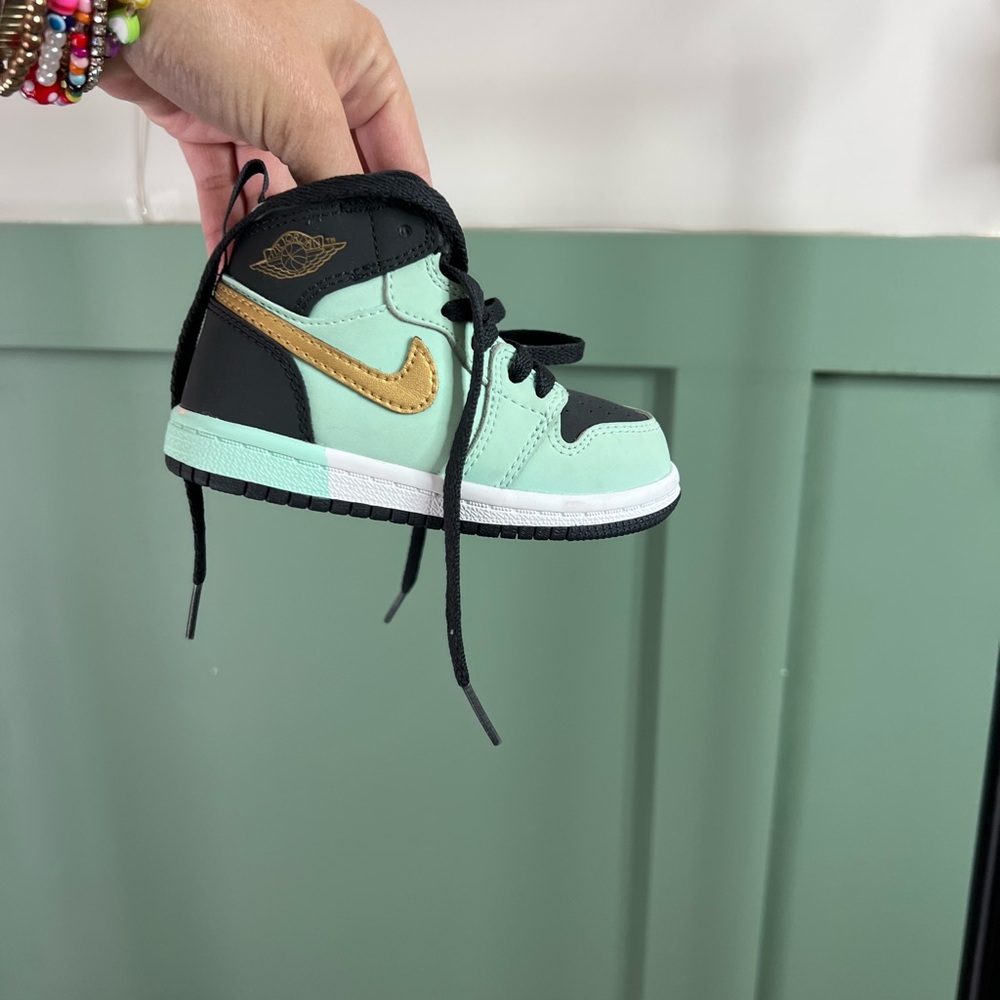 Jordan shoes